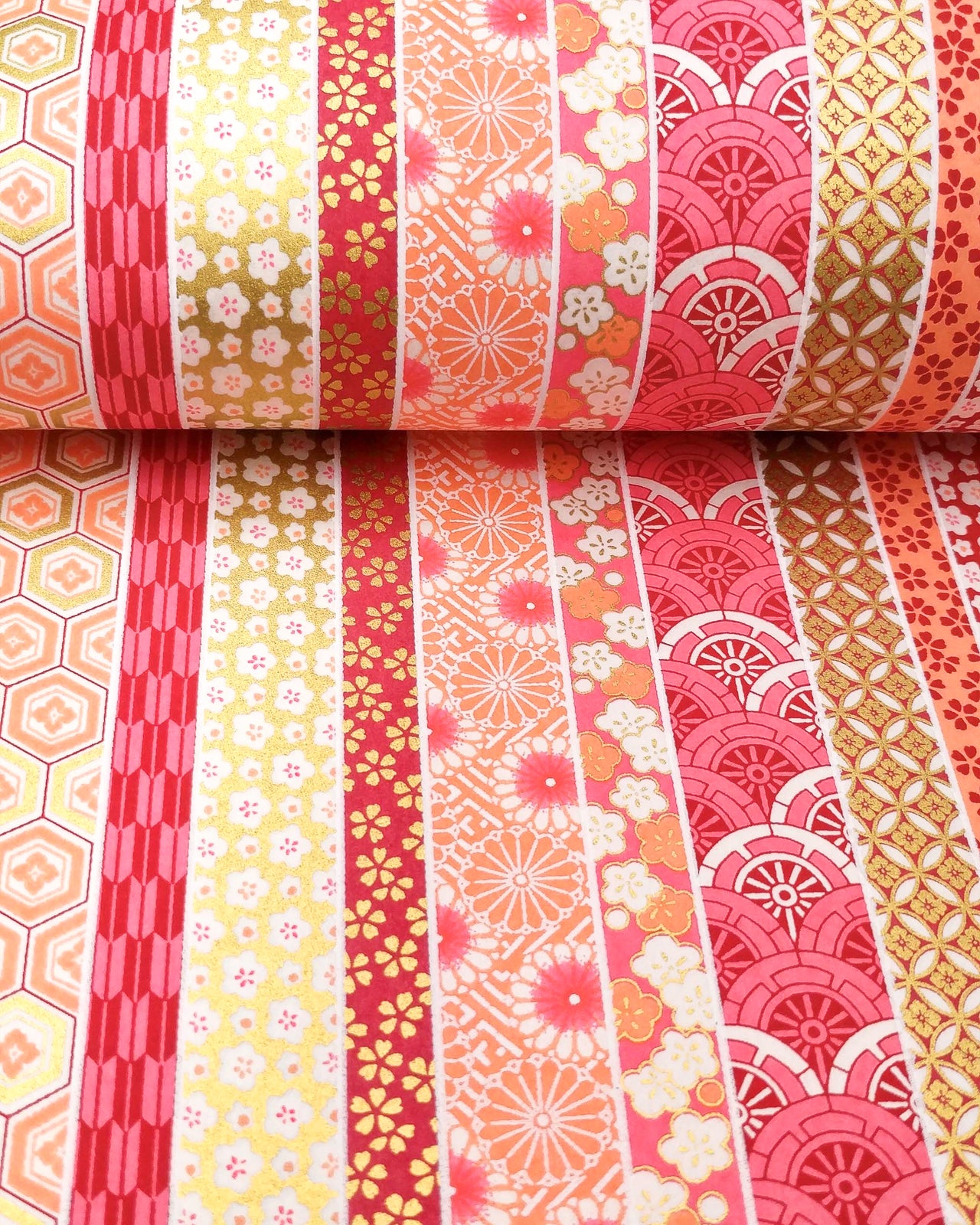 1040 Pink Assorted Strips