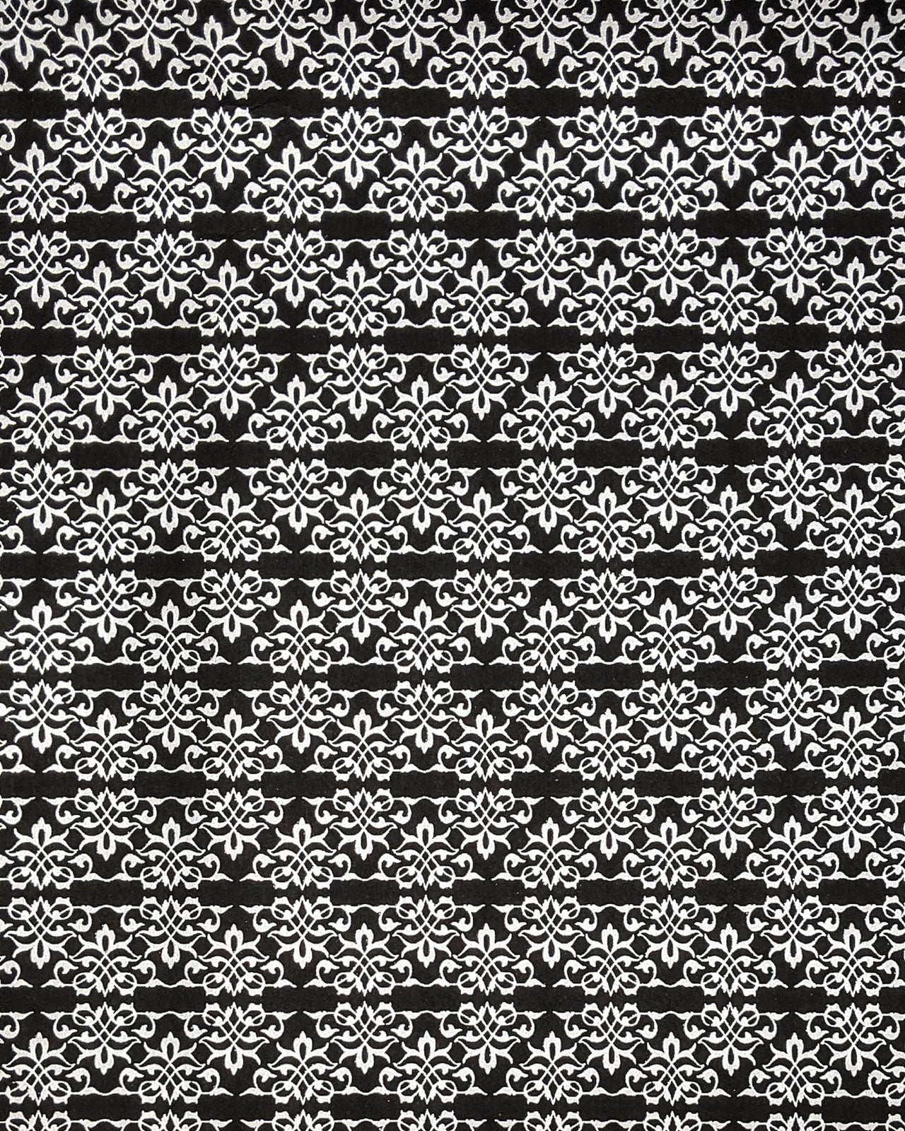 0831 Silver Damask on Black