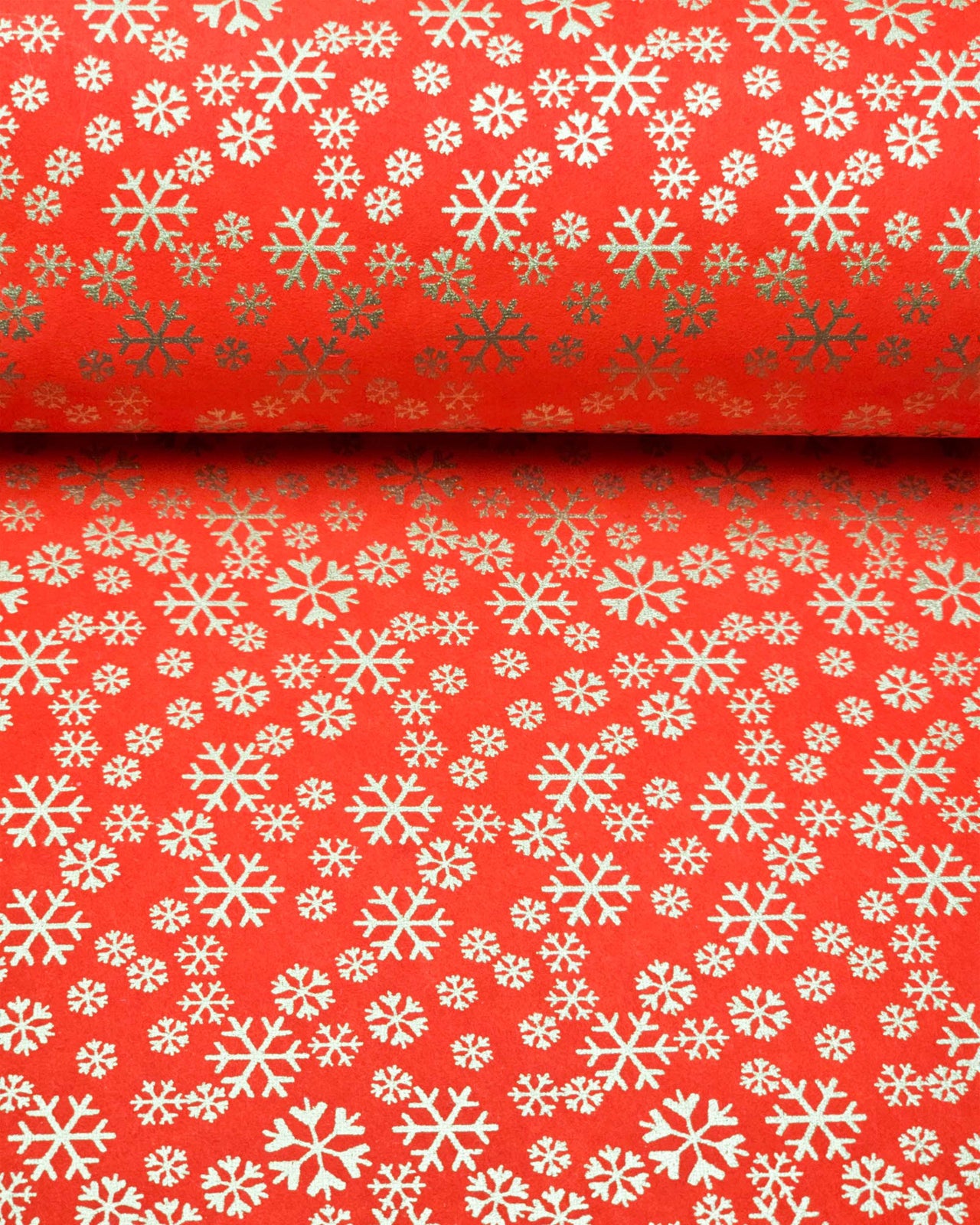 0306 Gold Snowflakes on Red