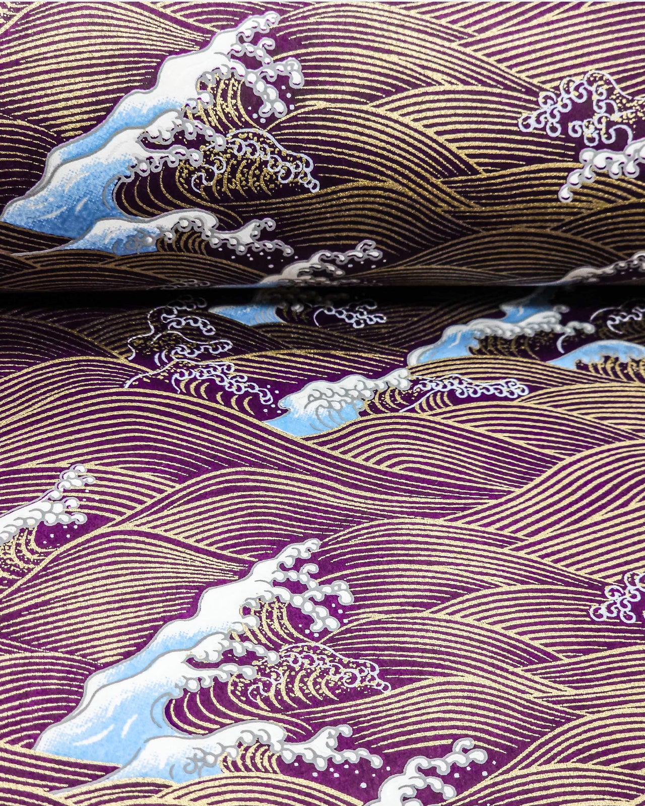 0538 Blue & Gold Waves on Purple