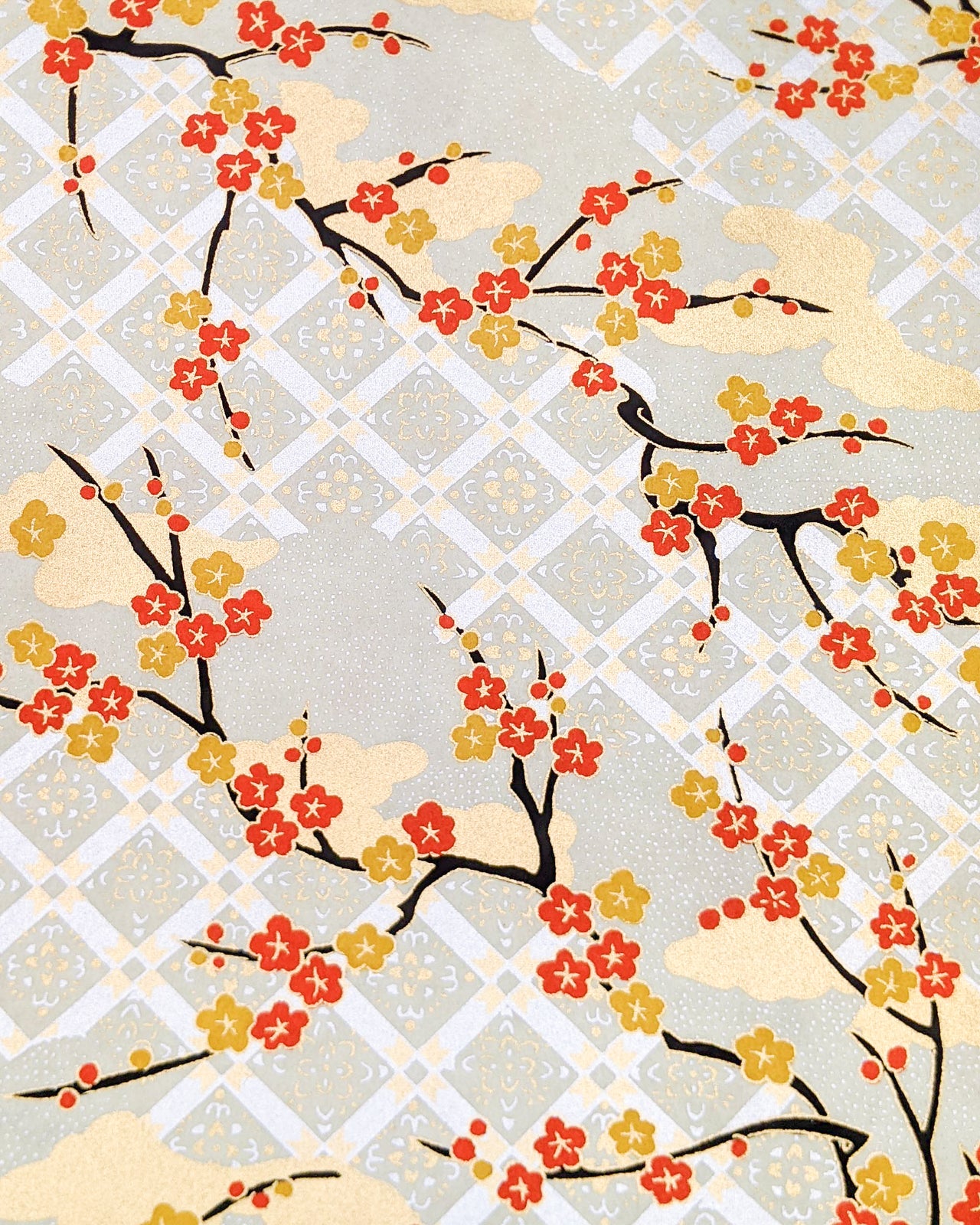 0133 Red Checkered Plum Blossom Branches