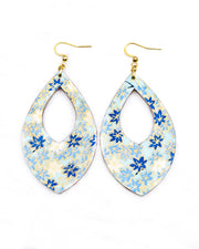 Large wooden hollow pointed teardrop shaped earrings featuring small blue and white momiji (maple leaves) on a light blue background with metallic gold details.