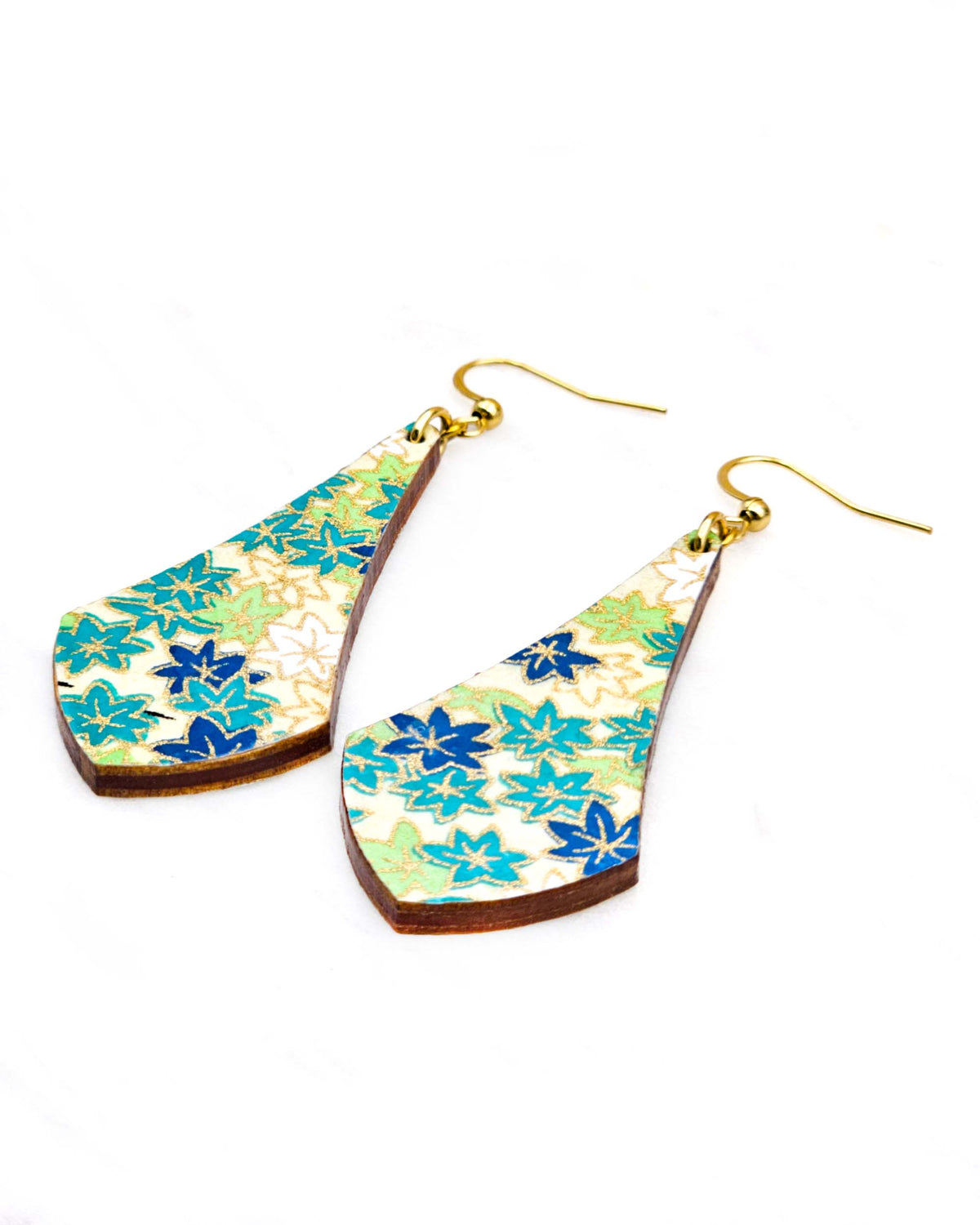 Medium wooden long anchor shaped earrings featuring small green and white momiji (maple leaves) on a light green background with metallic gold details.