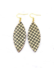 Medium wooden thin pointed oval shaped earrings featuring a traditional black and gold kanoko design.