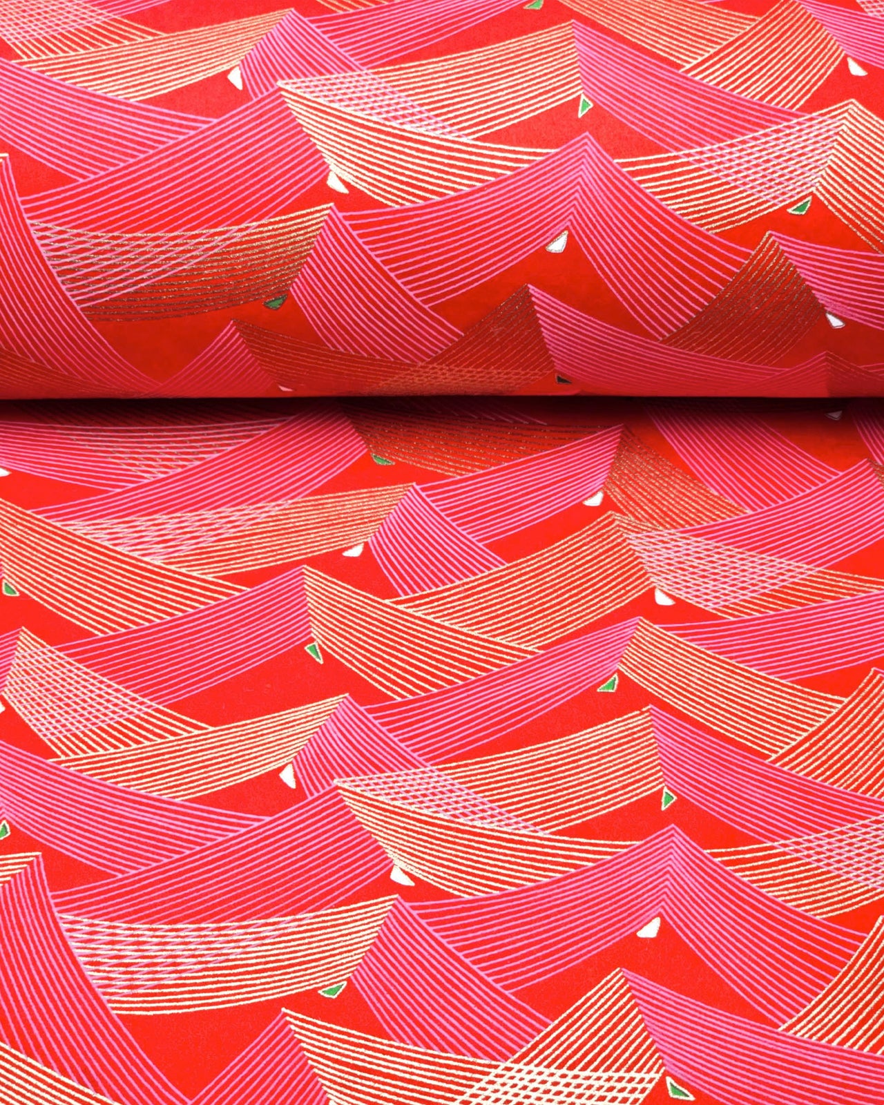 Japanese chiyogami paper featuring thin metallic gold and white lines in a triangular shape with small green and white triangles on a red background.