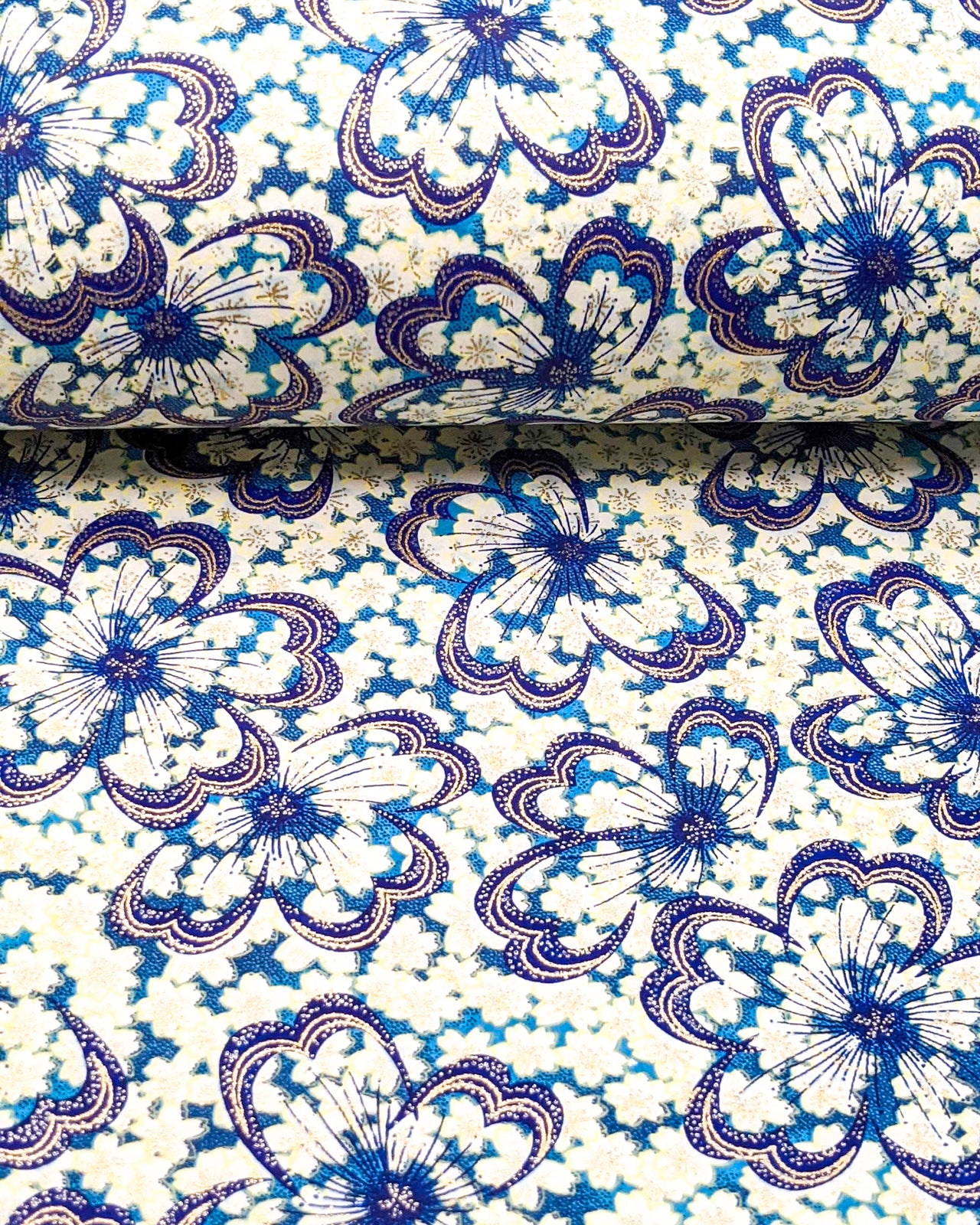 1047 Blue & Gold Cherry Blossoms