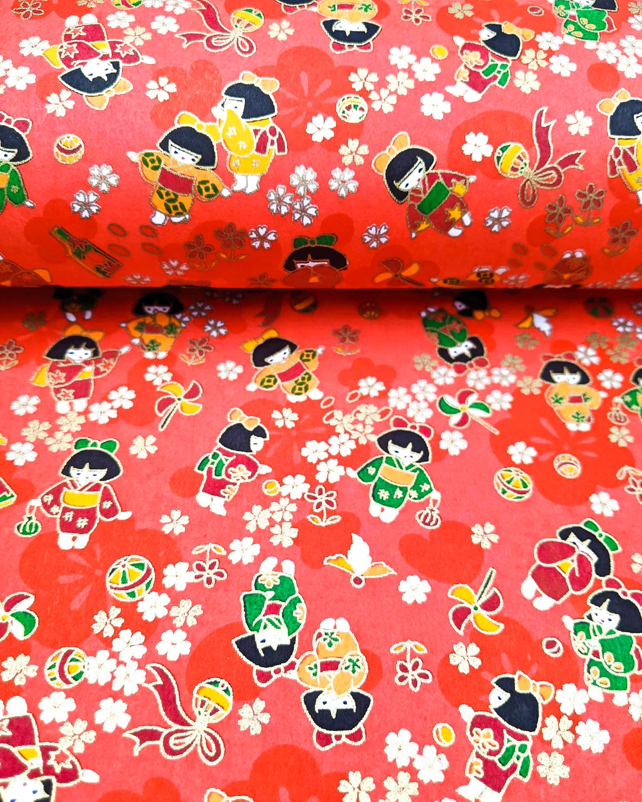 1060 Kimono Girls on Red