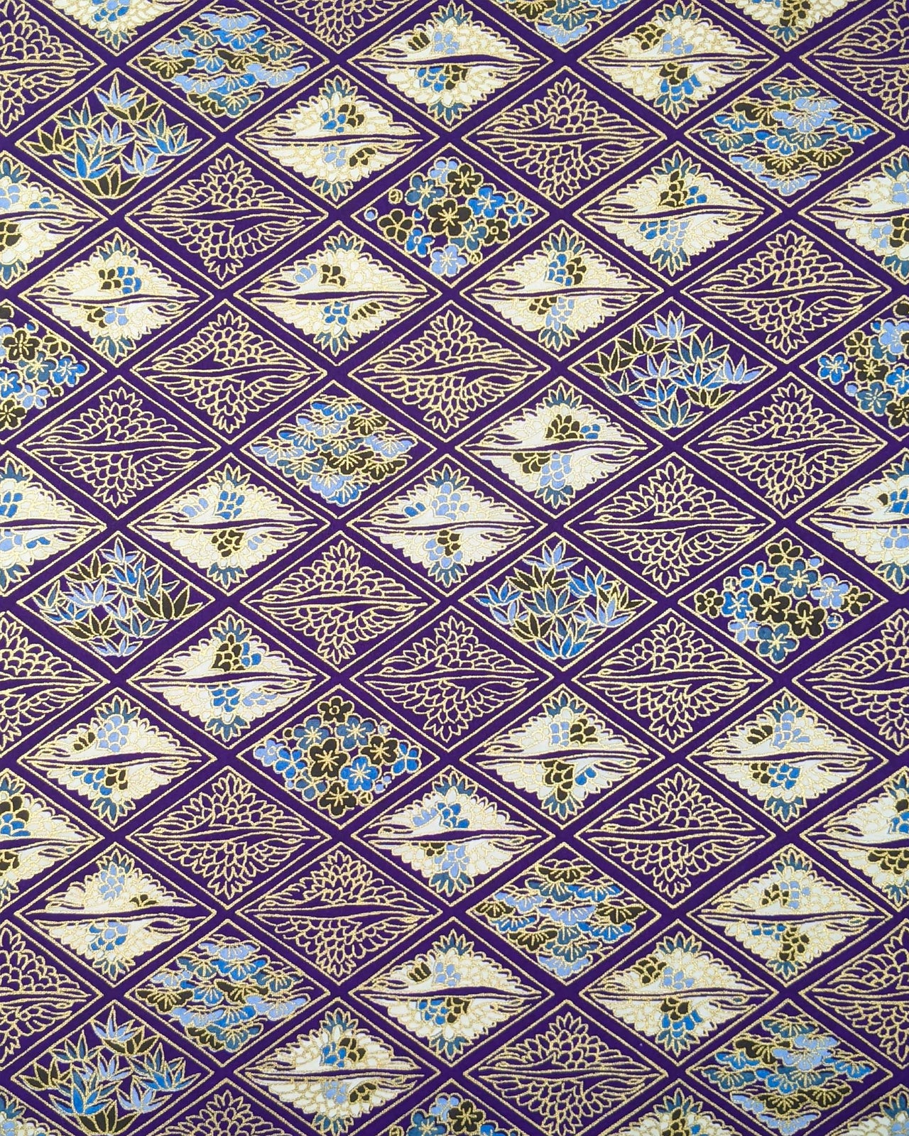 1067 Purple Cranes & Hishi Design