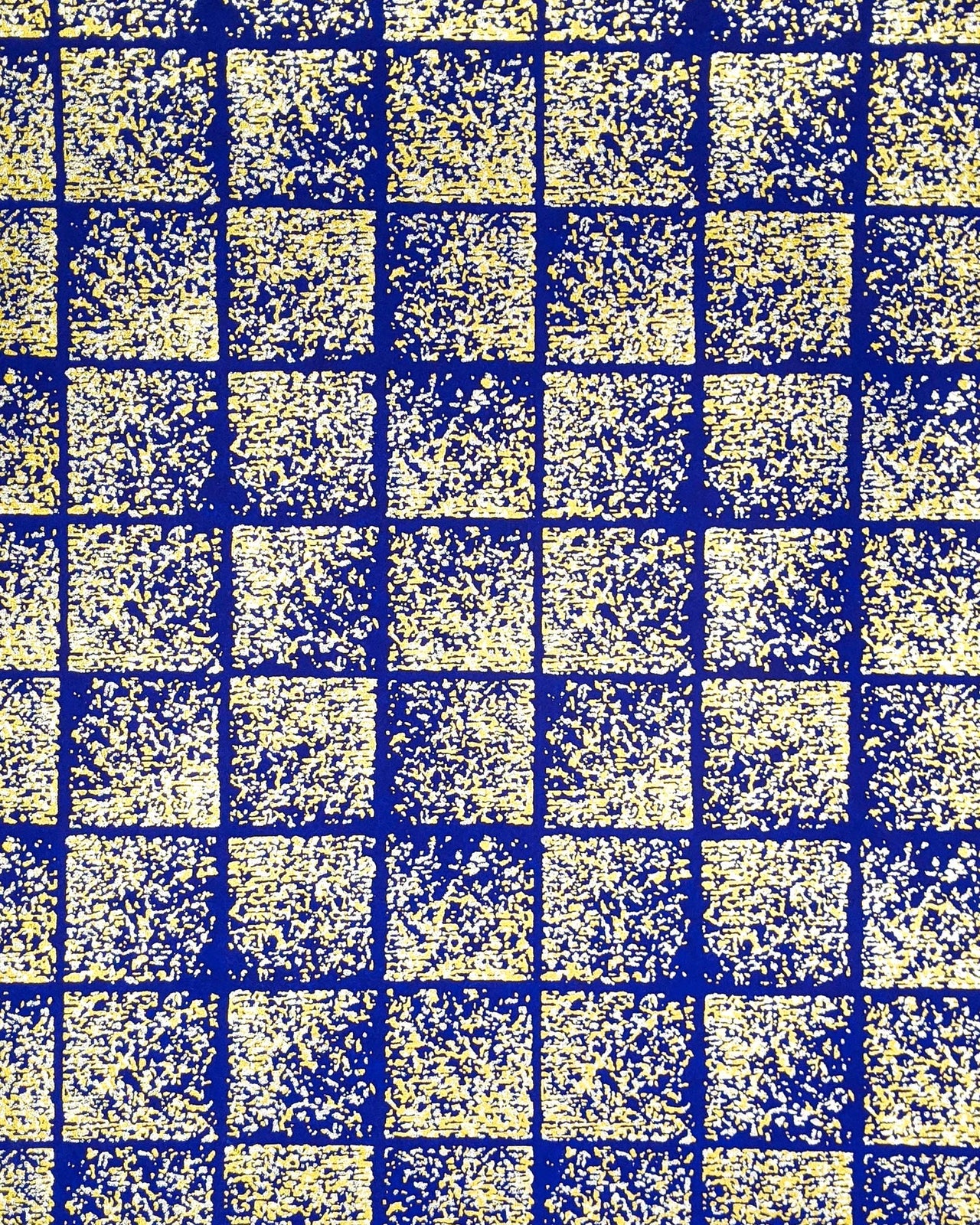 0370 Silver & Gold Squares on Blue