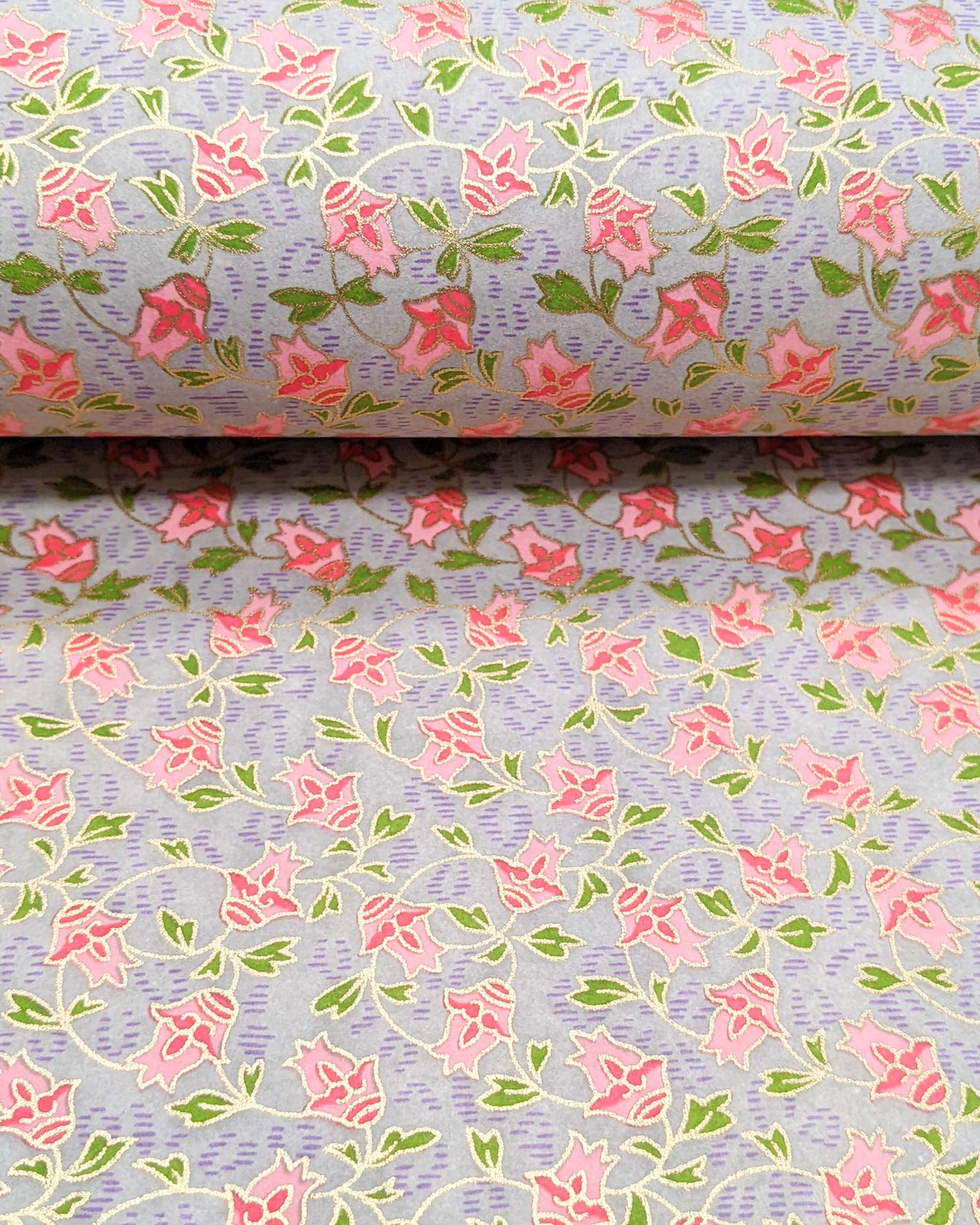 0571 Pink Roses on Gray