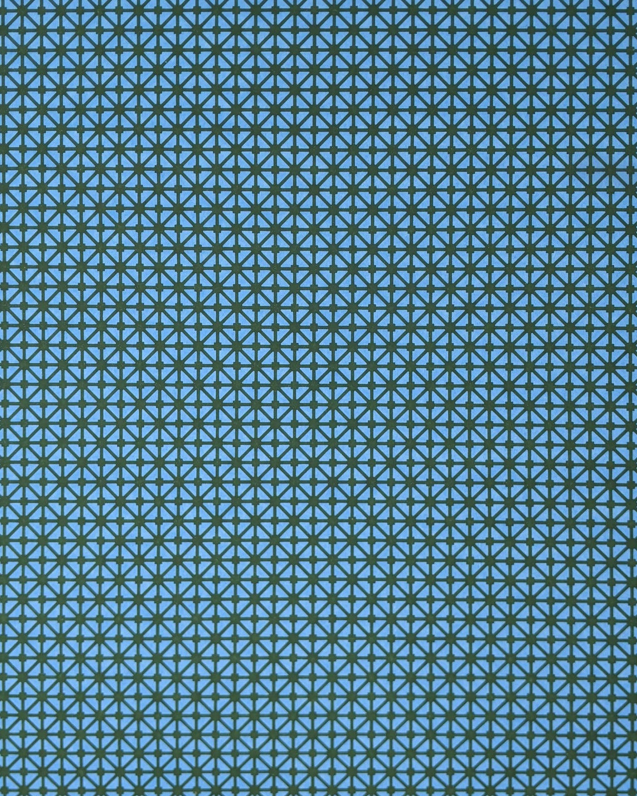 0575 Blue Geometric Grid