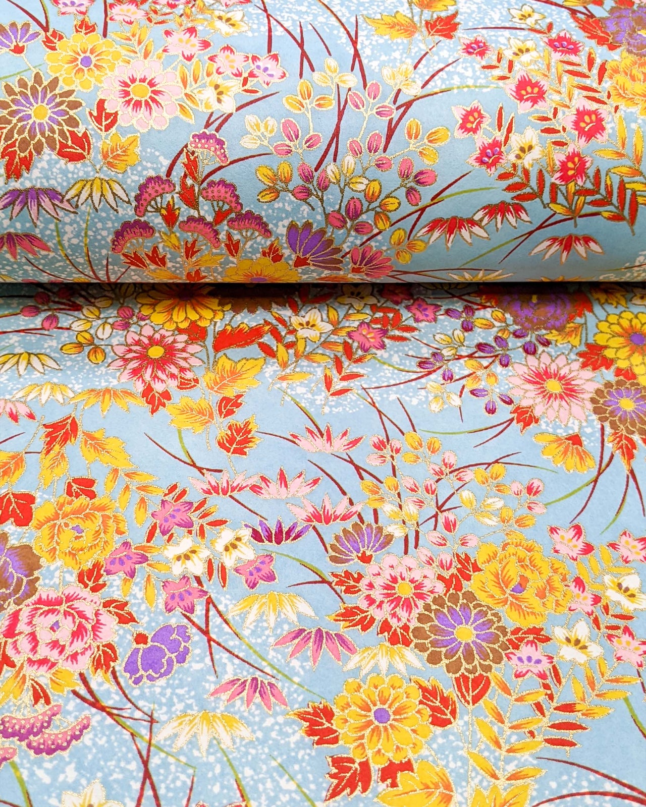 0613 Spring Flowers on Light Blue