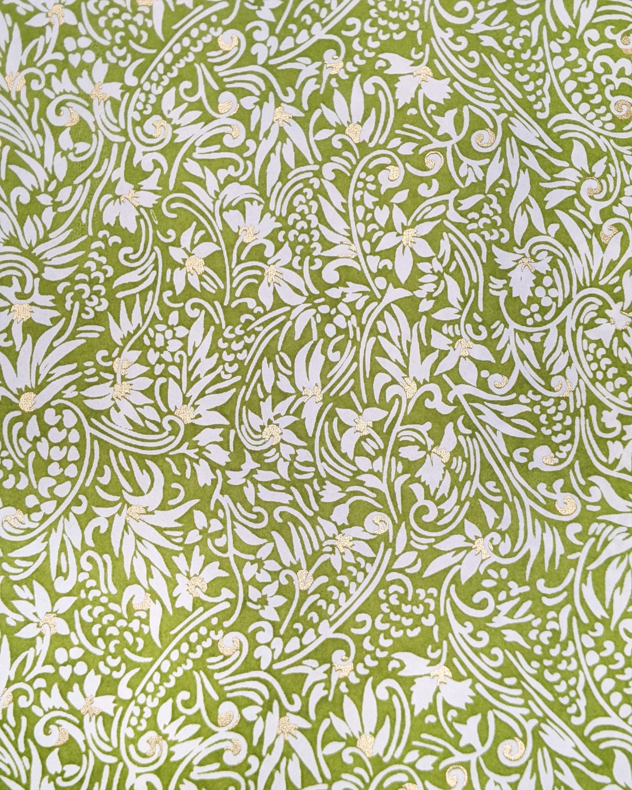 0710 White Abstract Floral on Green