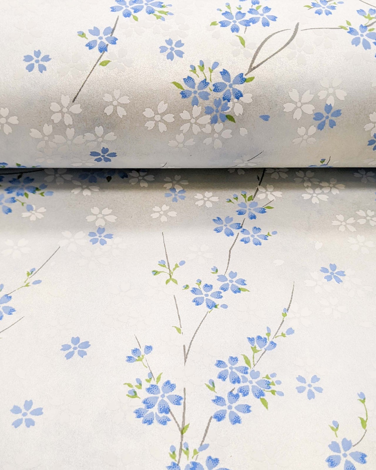 0811 Cherry Blossoms on Pearlescent Blue