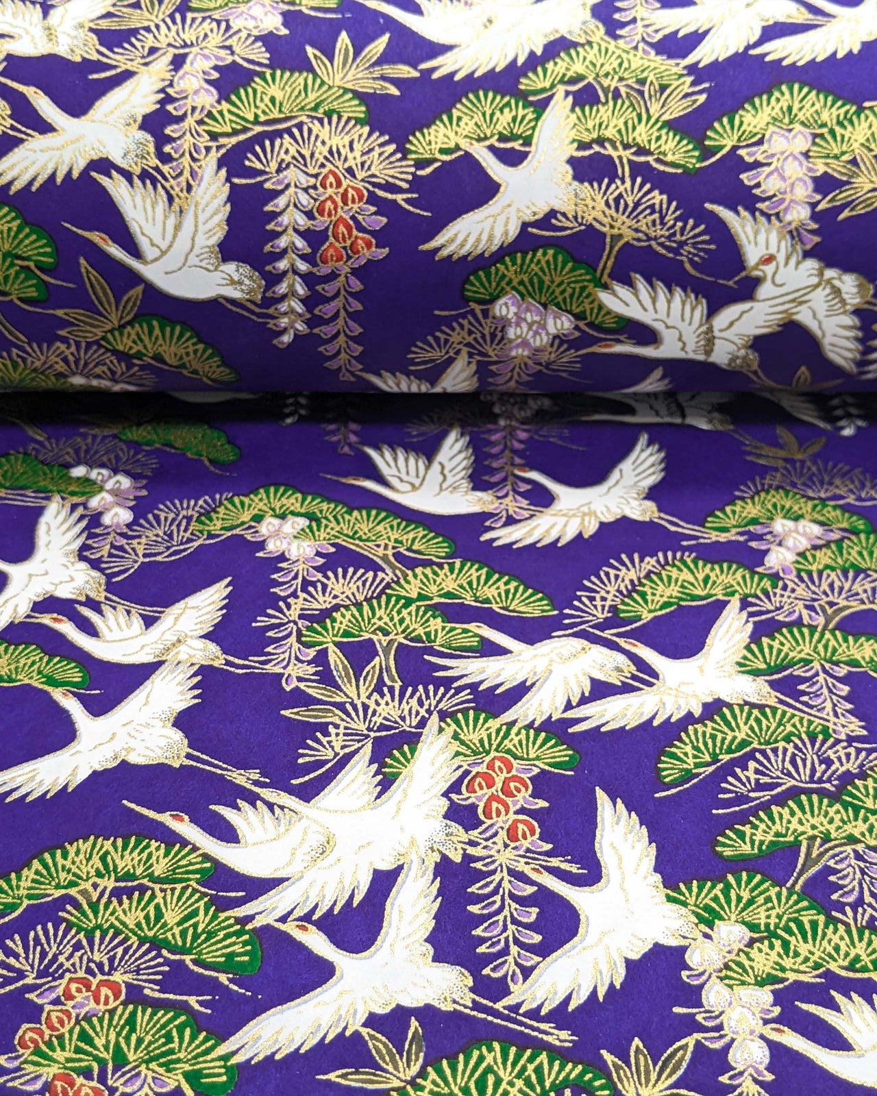 0830 Cranes & Wisteria on Blue