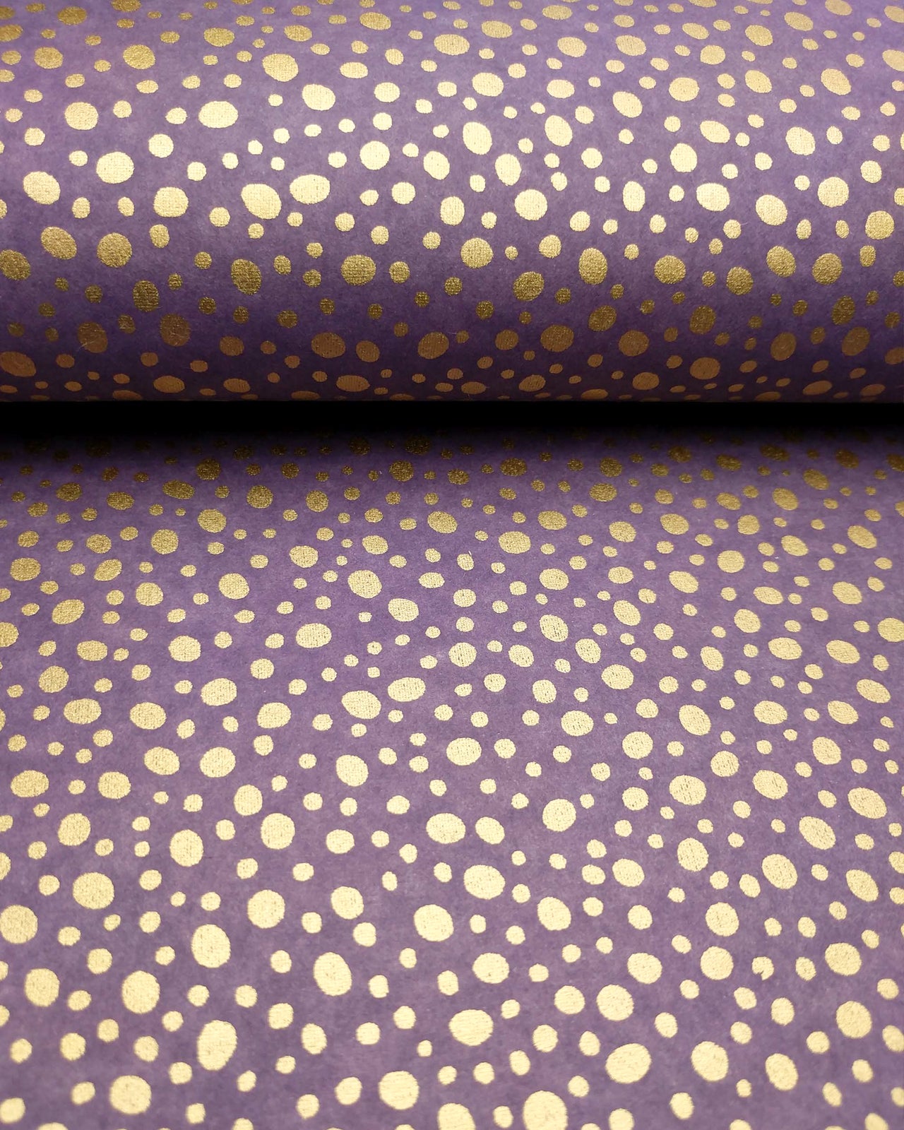 0846 Gold Dots on Purple