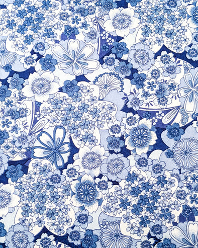 0946 Blue & White Cherry Blossoms