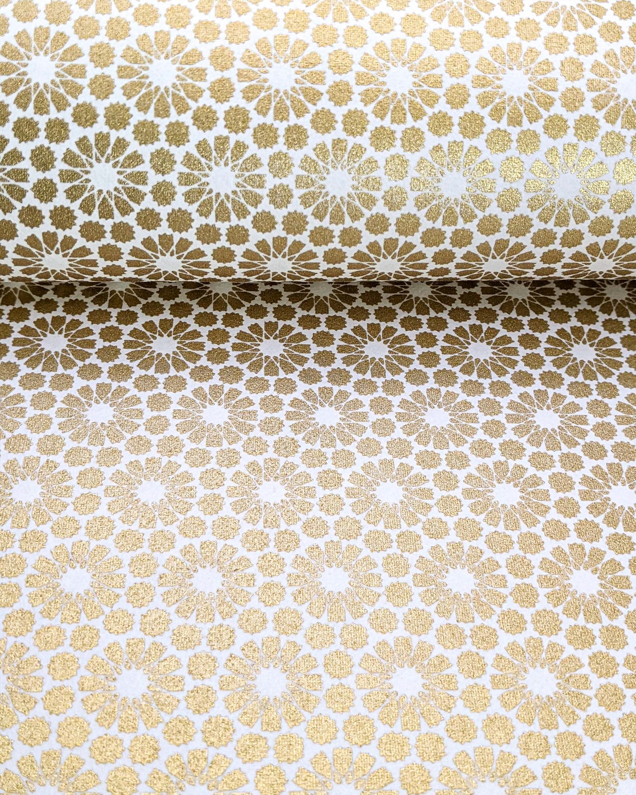 0951 Gold Geometric Circles on White